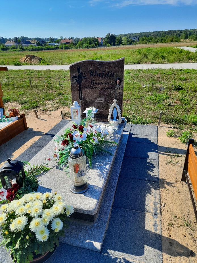 Sławomir Wajda 1979 Twardogóra - Grobonet - Wyszukiwarka osób pochowanych